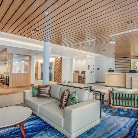 Fairfield Inn & Suites Whitewater エクステリア 写真