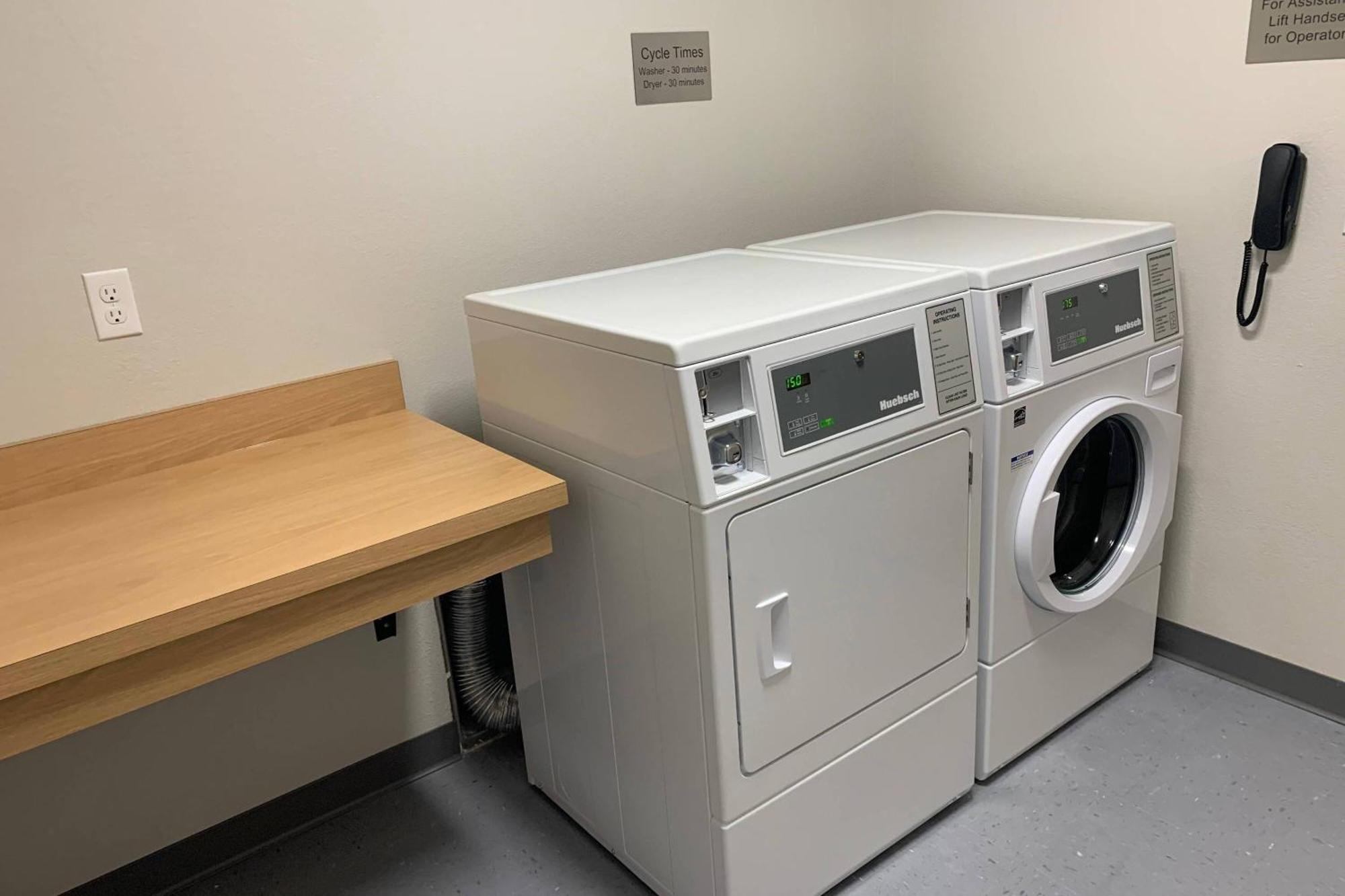 Fairfield Inn & Suites Whitewater エクステリア 写真