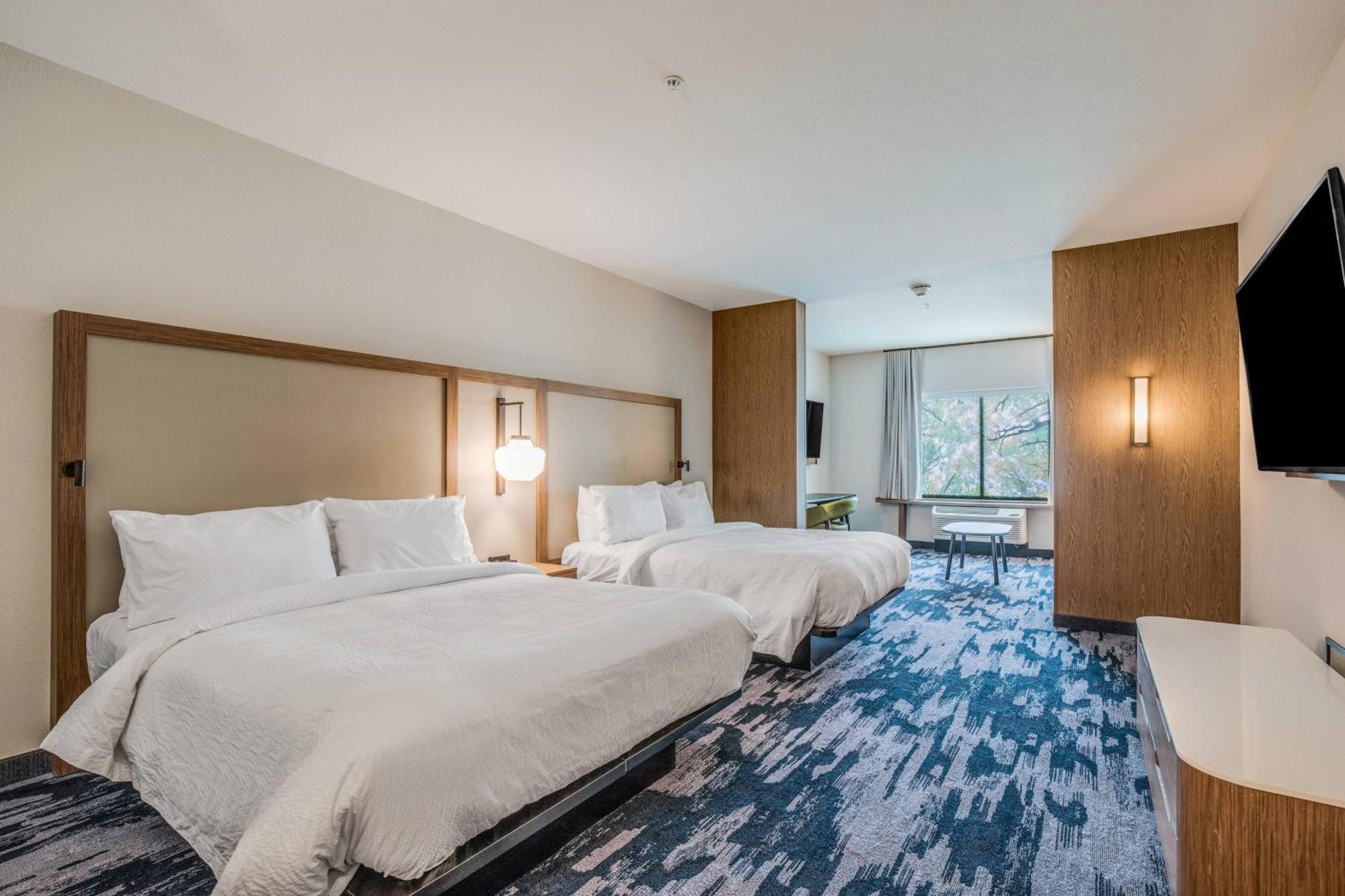 Fairfield Inn & Suites Whitewater エクステリア 写真